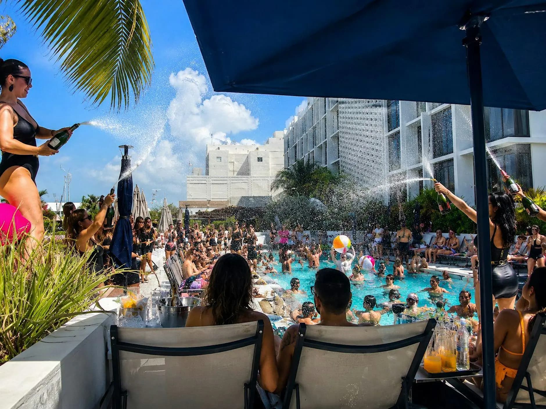 Moxy Dayclub Day Club #1in Miami