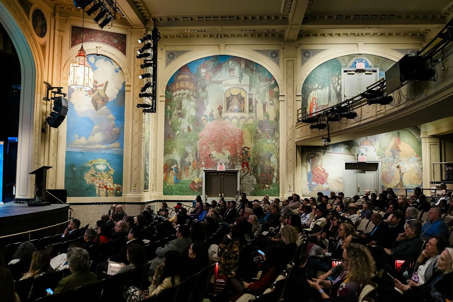 Noches de Cine: New Latino Short Films