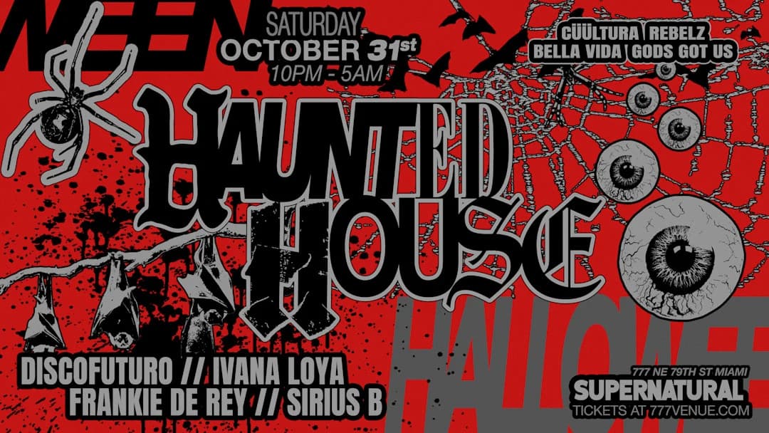 Halloween Night: Haunted House