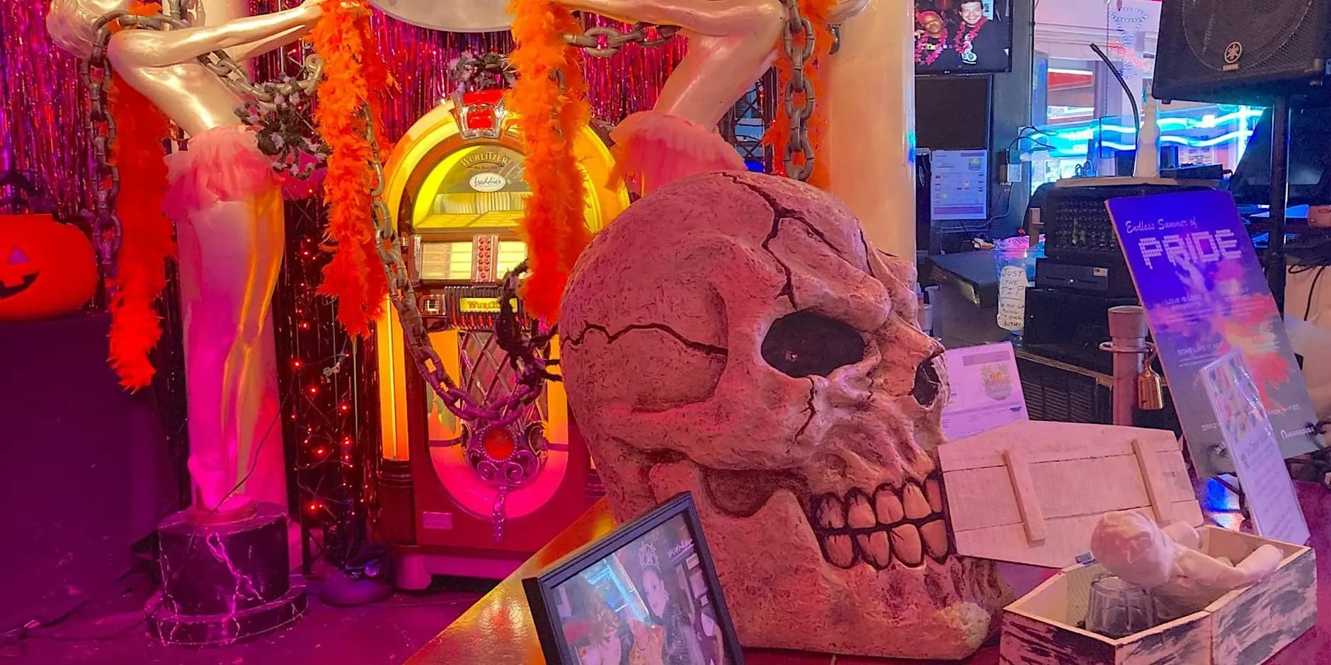 LGBTQ+ Halloween Party @ Freddie's!
